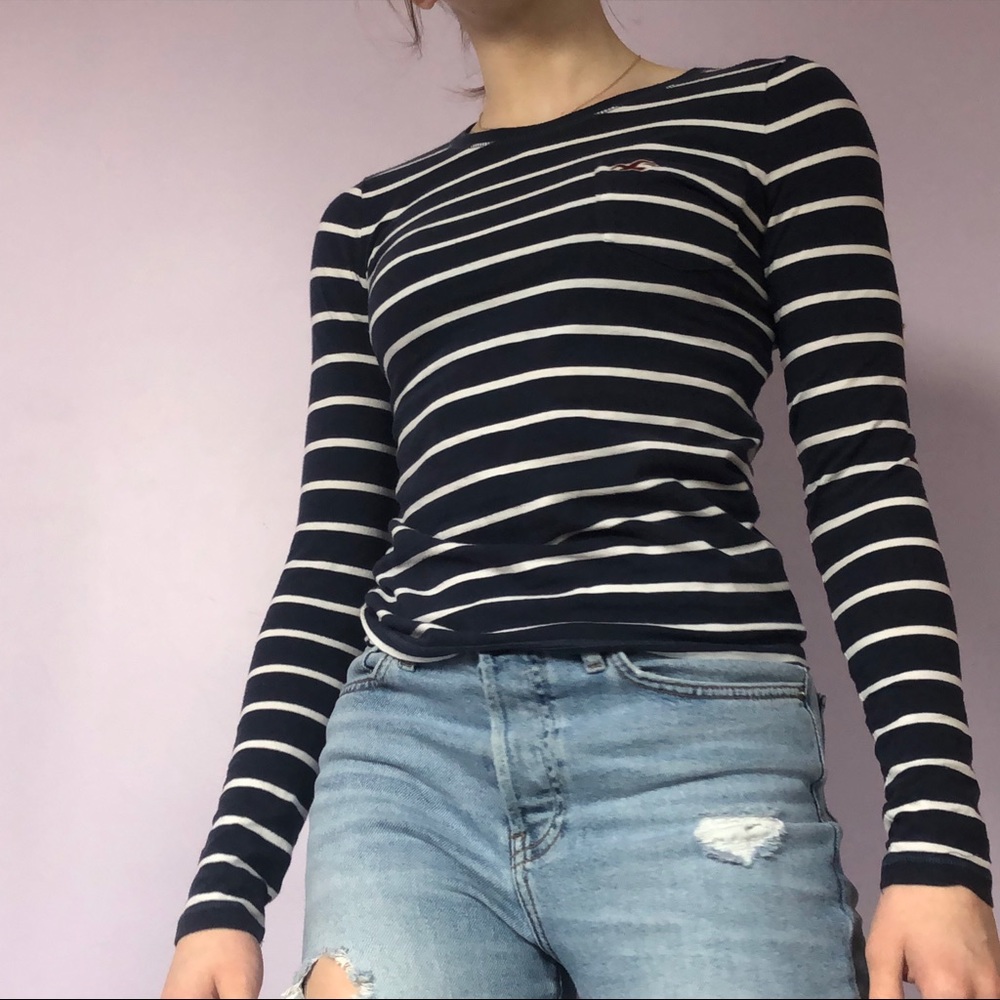Long-sleeved shirt